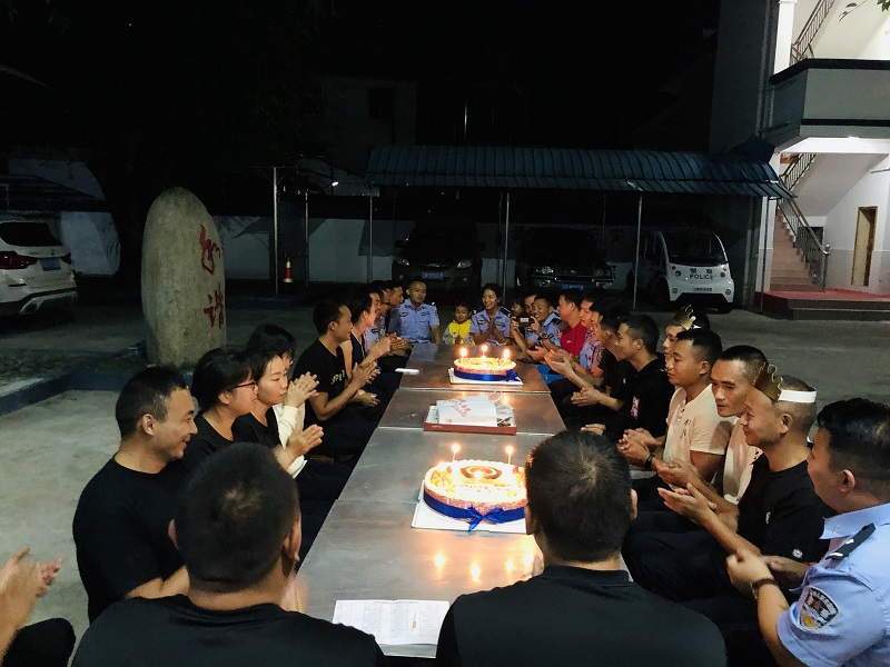 图片 1.png 图片 1.png