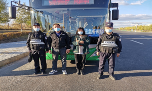 女孩大意遗失手机  民警迅速帮其找回