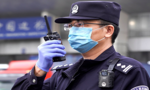 坚守国门“疫线”，皇岗边检站民警这样对祖国表白