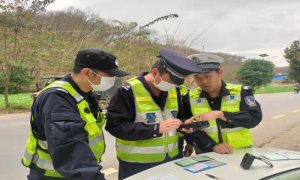 在边境与你一起并肩作战