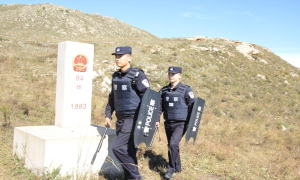 黑山头边境派出所筑牢国庆期间边境管理防线