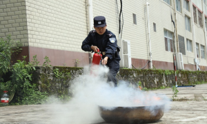 忠诚履职保安宁  厉兵秣马护平安——聂拉木边检站扎实推进实战大练兵工作