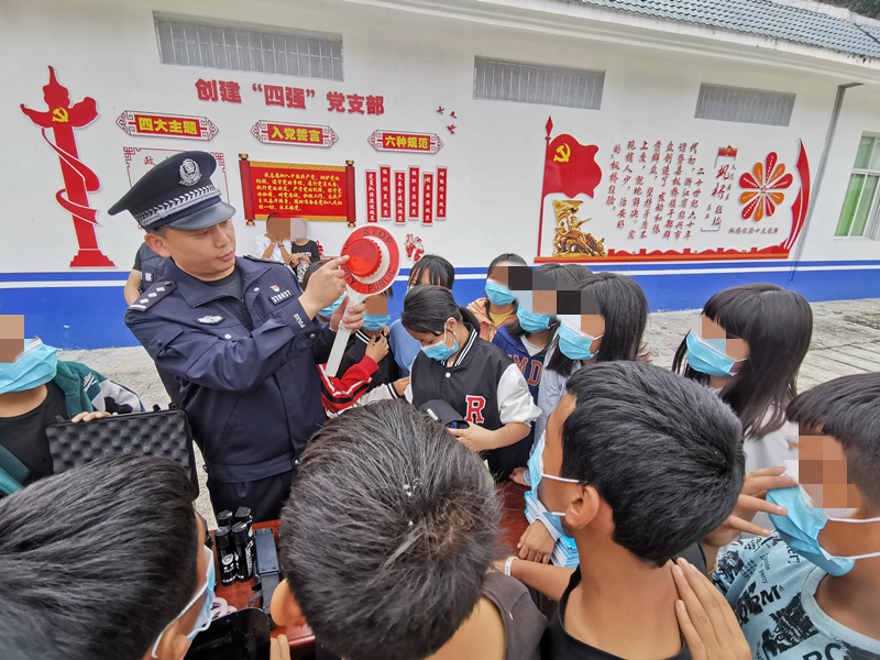 图片 4.png 图片 4.png