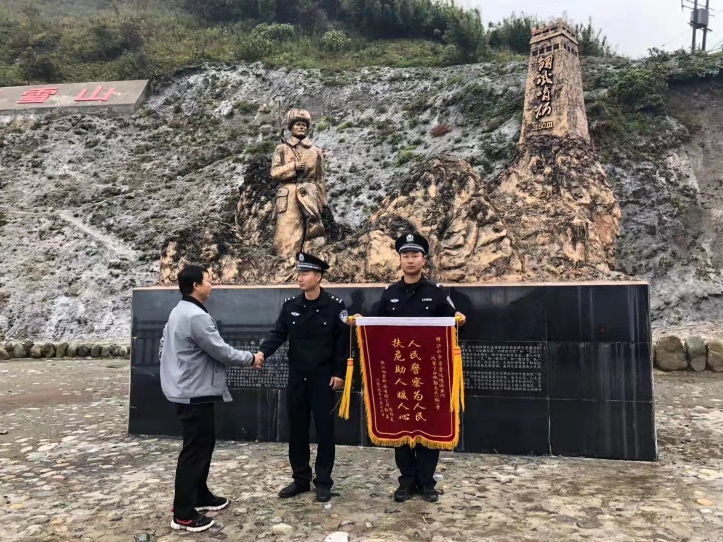 图片 1.jpg 图片 1.jpg