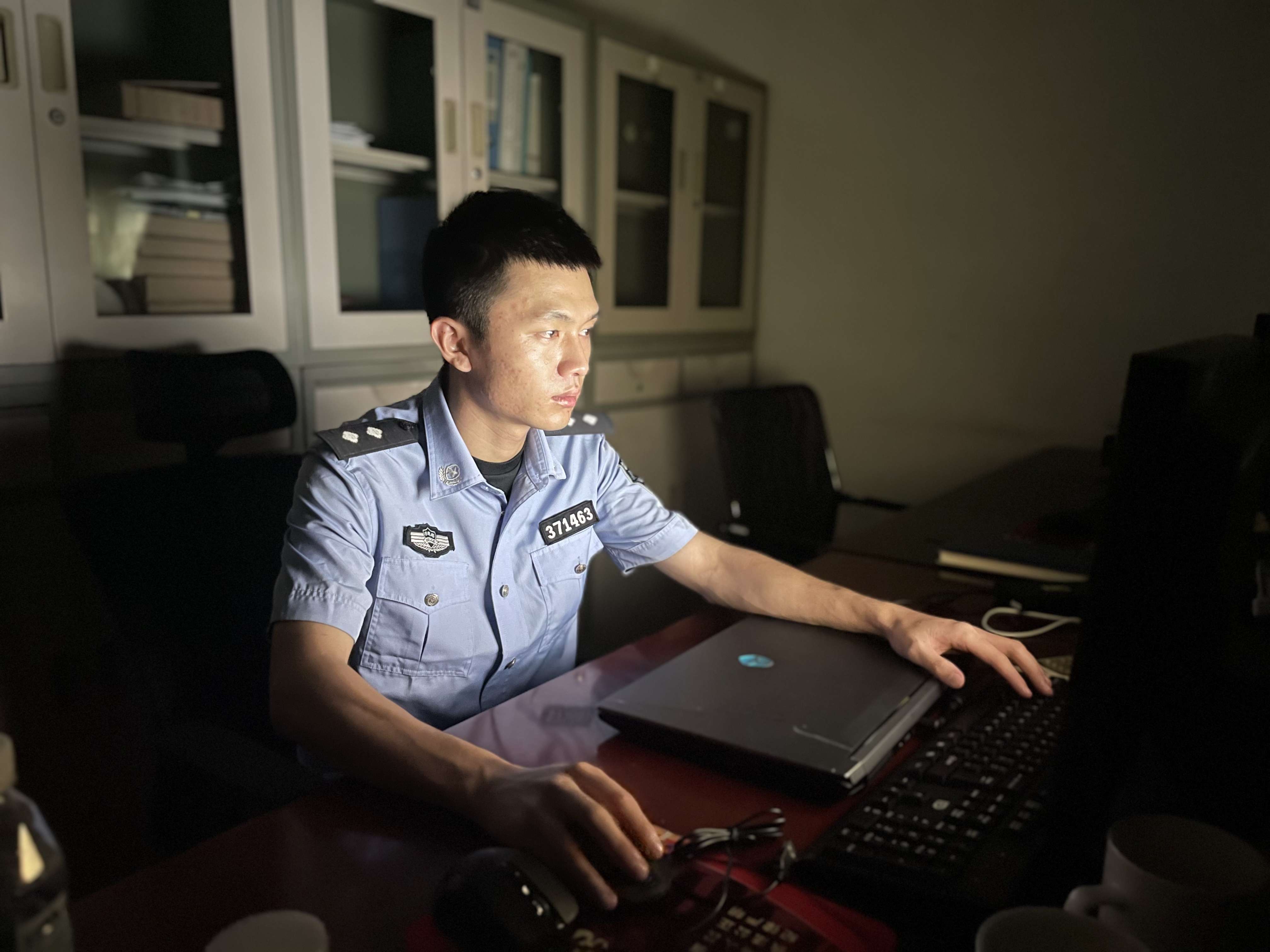 图片 4.jpg 图片 4.jpg