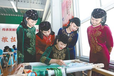 新闻1-2.jpg