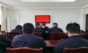 全面排查 守护万家——苏典边境派出所开展“敲门行动”