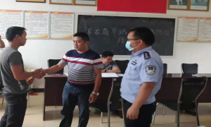 勐腊边境派出所调解一起矛盾纠纷
