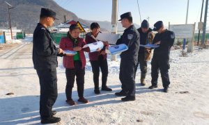 广坪边境检查站积极开展十九届六中全会群众宣讲专项行动