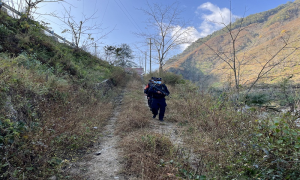 小江河畔的“杨警长” 辖区群众的“自家人”