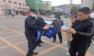 兴隆边境派出所开展边境政策法规宣传活动