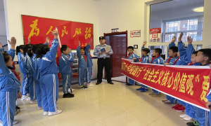 访民情  解民忧  做群众贴心人