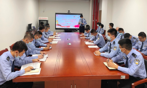 皇岗出入境边防检查站各基层党支部掀起学习宣传贯彻十九届六中全会精神热潮