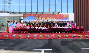 六道沟边境派出所联合六道沟镇政府举行“学党史、践初心”文艺汇演活动