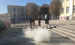 水库边境派出所走进校园强化消防安全宣传