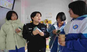“反诈奶茶”筑牢反电诈防线