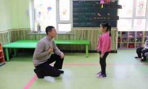 “防拐反拐”演练走进幼儿园