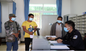 户籍窗口践初心 亲民便民暖人心