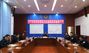 马关出入境边防检查站党委专题学习习近平总书记在中央人大学习工作会议上的重要讲话精神