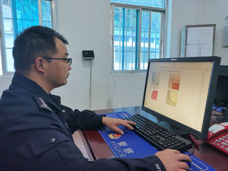 图片 1.png 图片 1.png