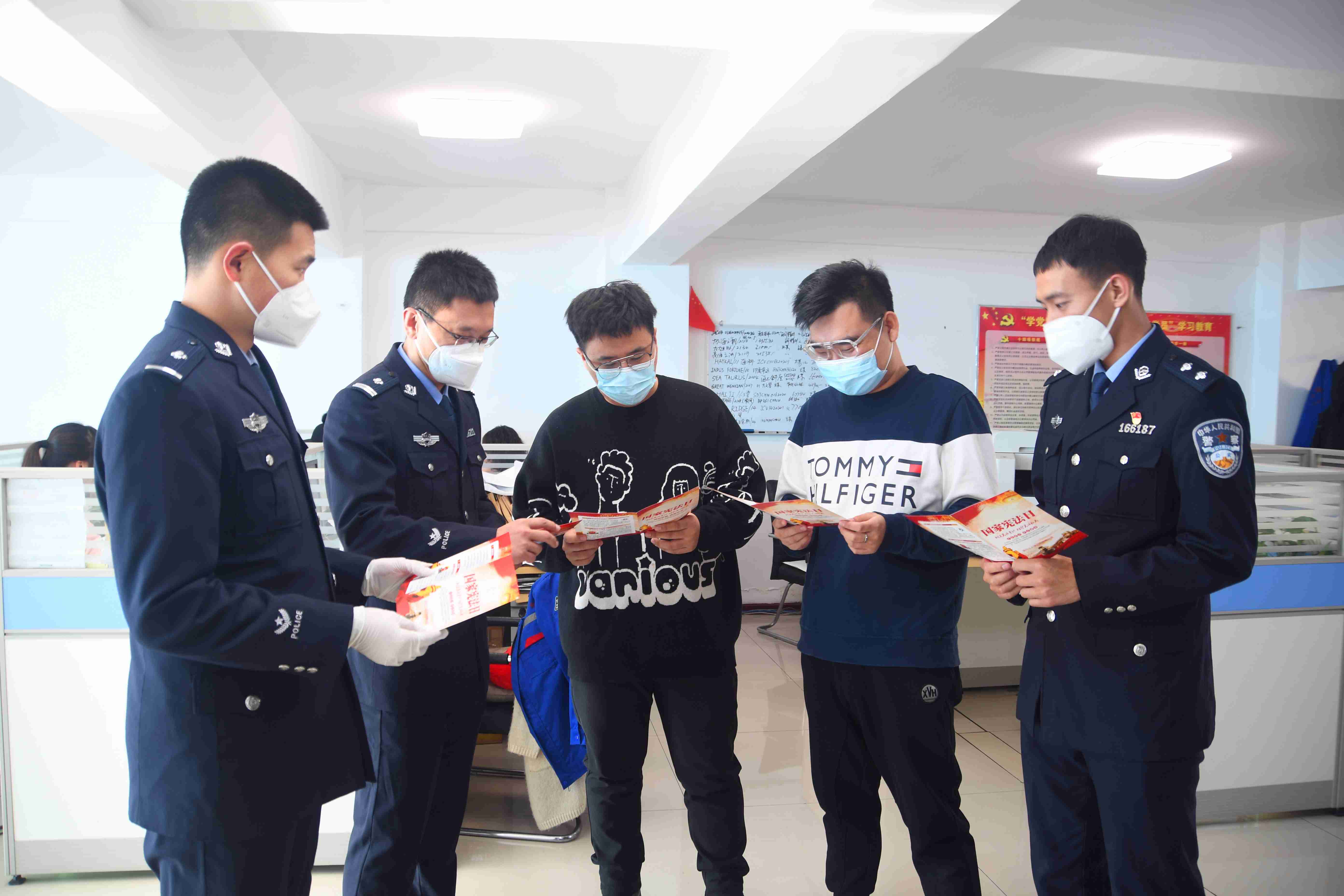 图片 3.jpg 图片 3.jpg