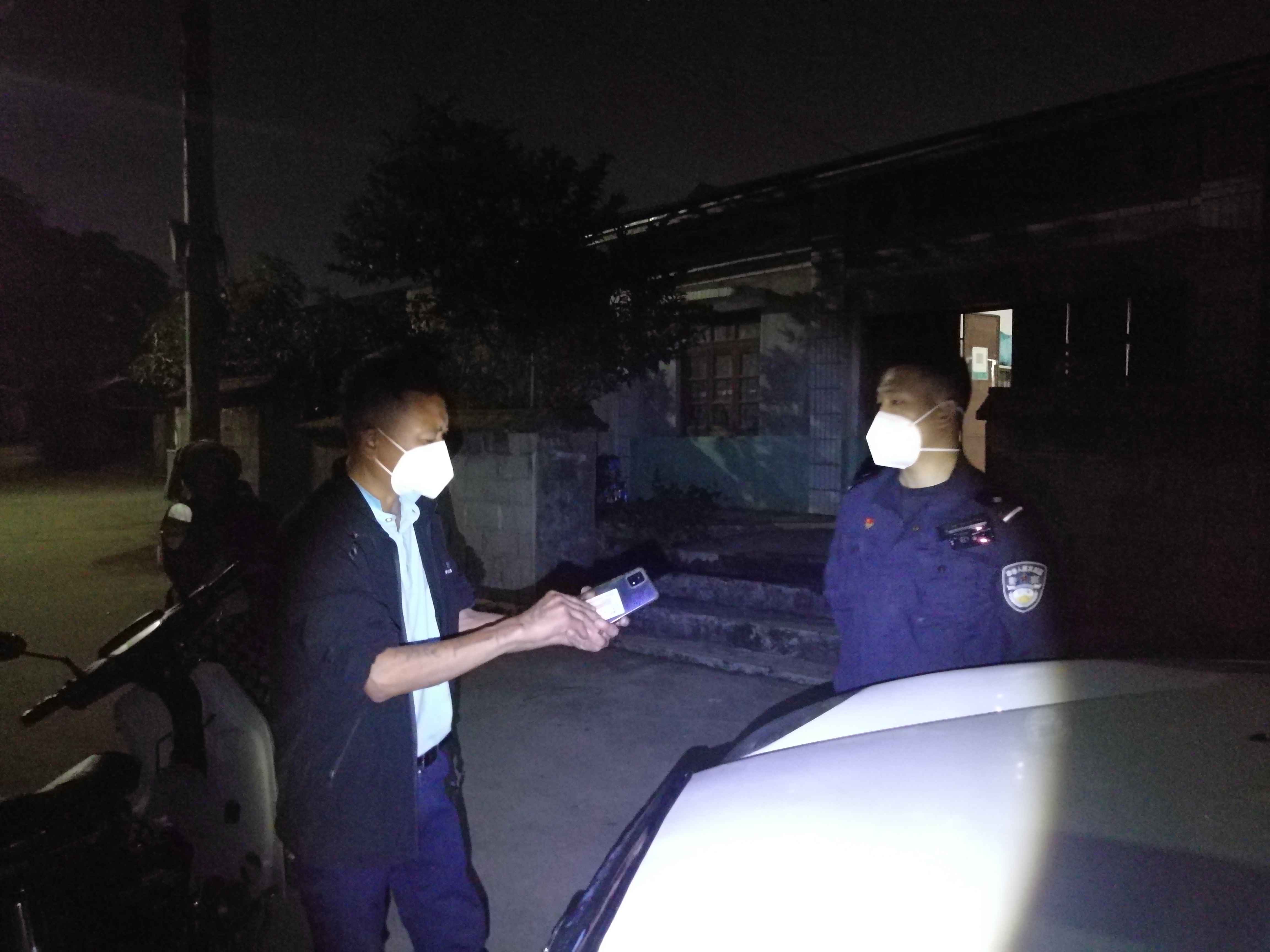 图片 2(1).jpg 图片 2(1).jpg