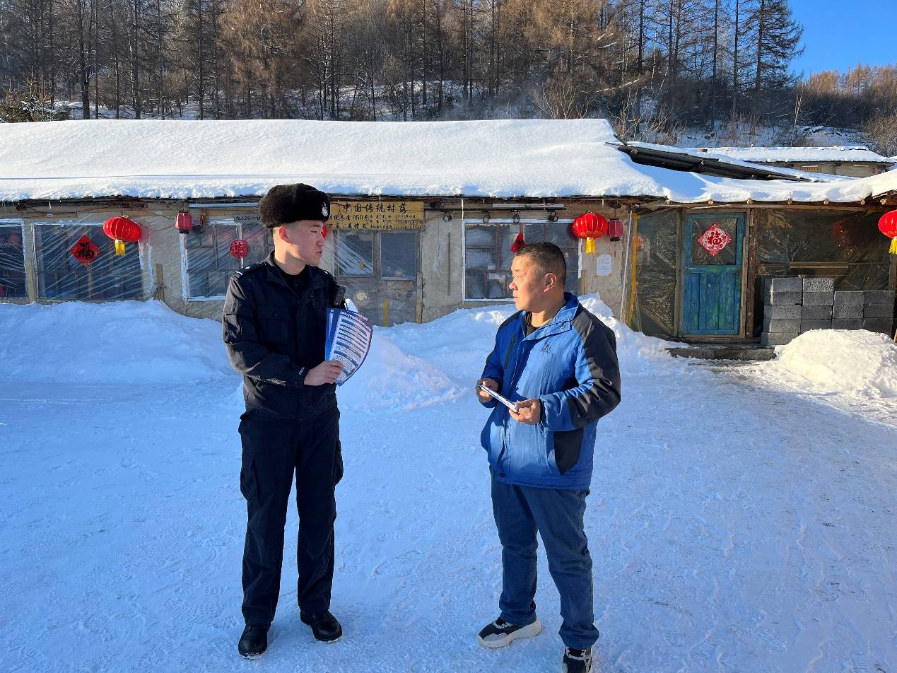 图片 4(1).jpg 图片 4(1).jpg