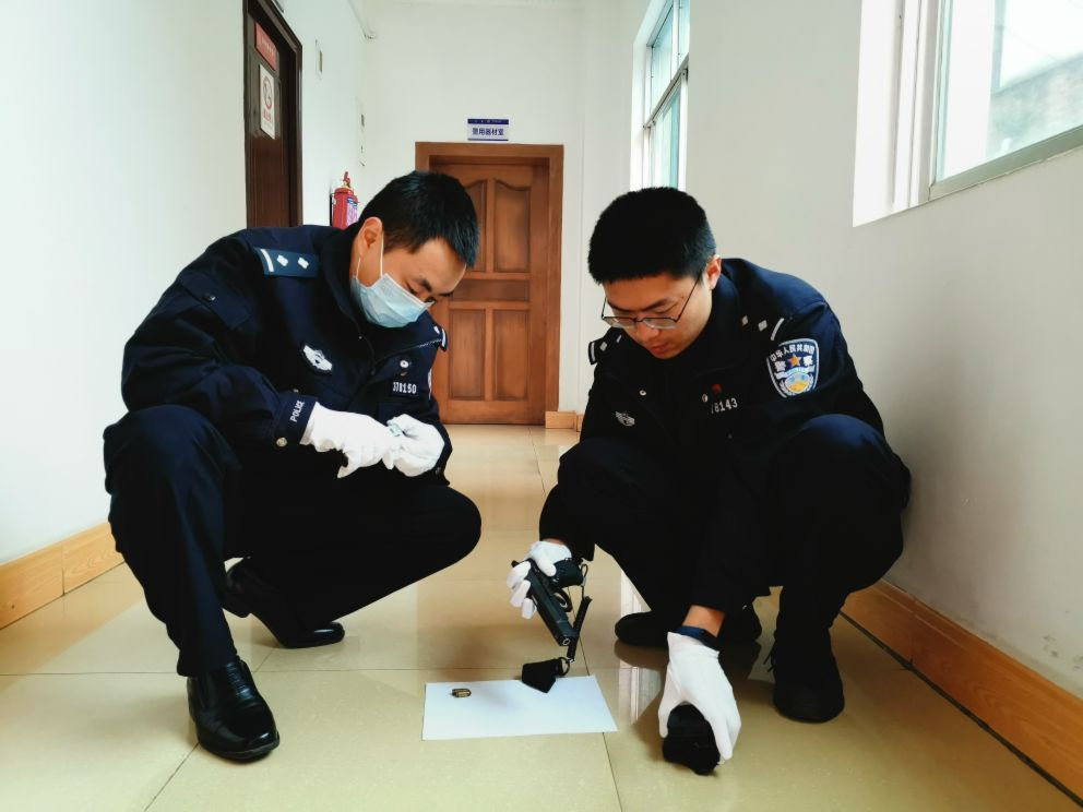 图片 1.png 图片 1.png