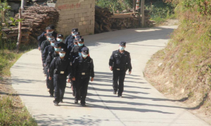 上帕边境派出所发动群防群治力量强化边境巡逻管控