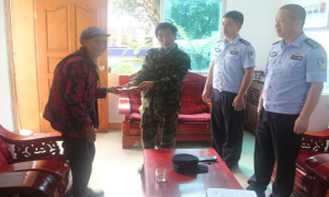 调解村民“小纠纷” 促进边境大和谐