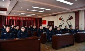 创新形式宣讲 让党的十九届六中全会精神接地气入人心