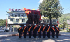 普法宣传进乡村 全民学法引高潮