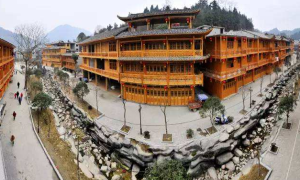 “2351”助力鹤峰县走马镇营商新环境  　　