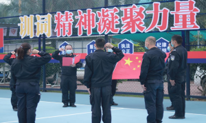 边境一线“宪法”宣传氛围浓