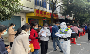 防城边境派出所全体民辅警坚守疫情防控一线