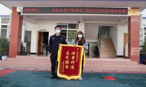 民警“交心式”调解 推动“枫桥式”服务