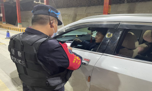 元旦即将来临，来看看他们在做什么吧
