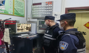 大栗子边境派出所开展防火防盗防诈骗系列宣传活动