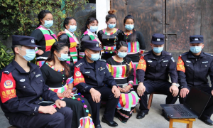 畹町出入境边防检查站苏典分站迅速掀起向蔡晓东同志学习热潮