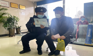 麦海因边境派出所民警深入辖区开展反电诈宣传活动