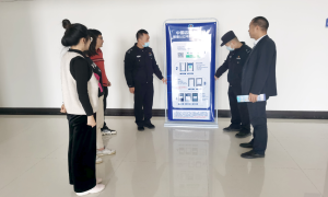 东营出入境边防检查站积极开展中国边检登轮码宣传推广活动