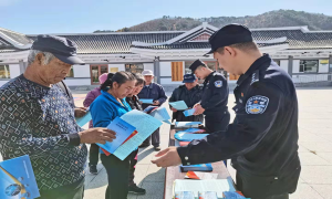 勇化边境派出所开展边境政策法规宣传月活动