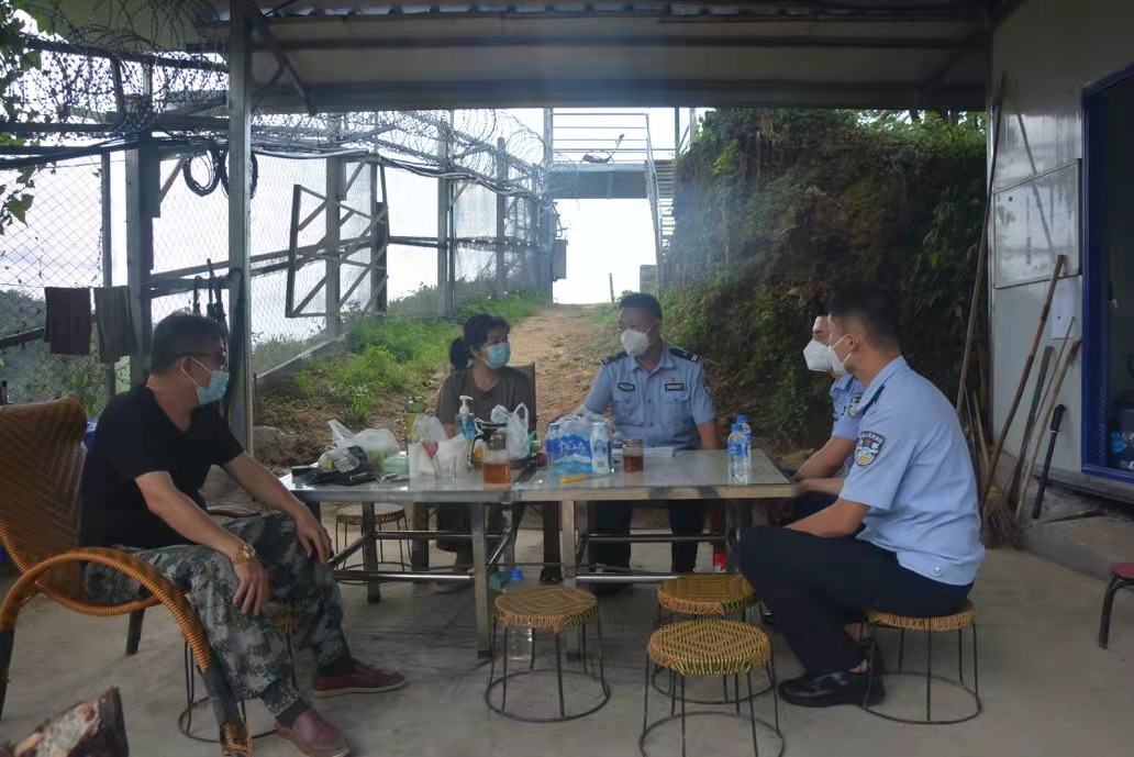 b38670bf2a8b17a9cded0288e51129a.jpg b38670bf2a8b17a9cded0288e51129a.jpg