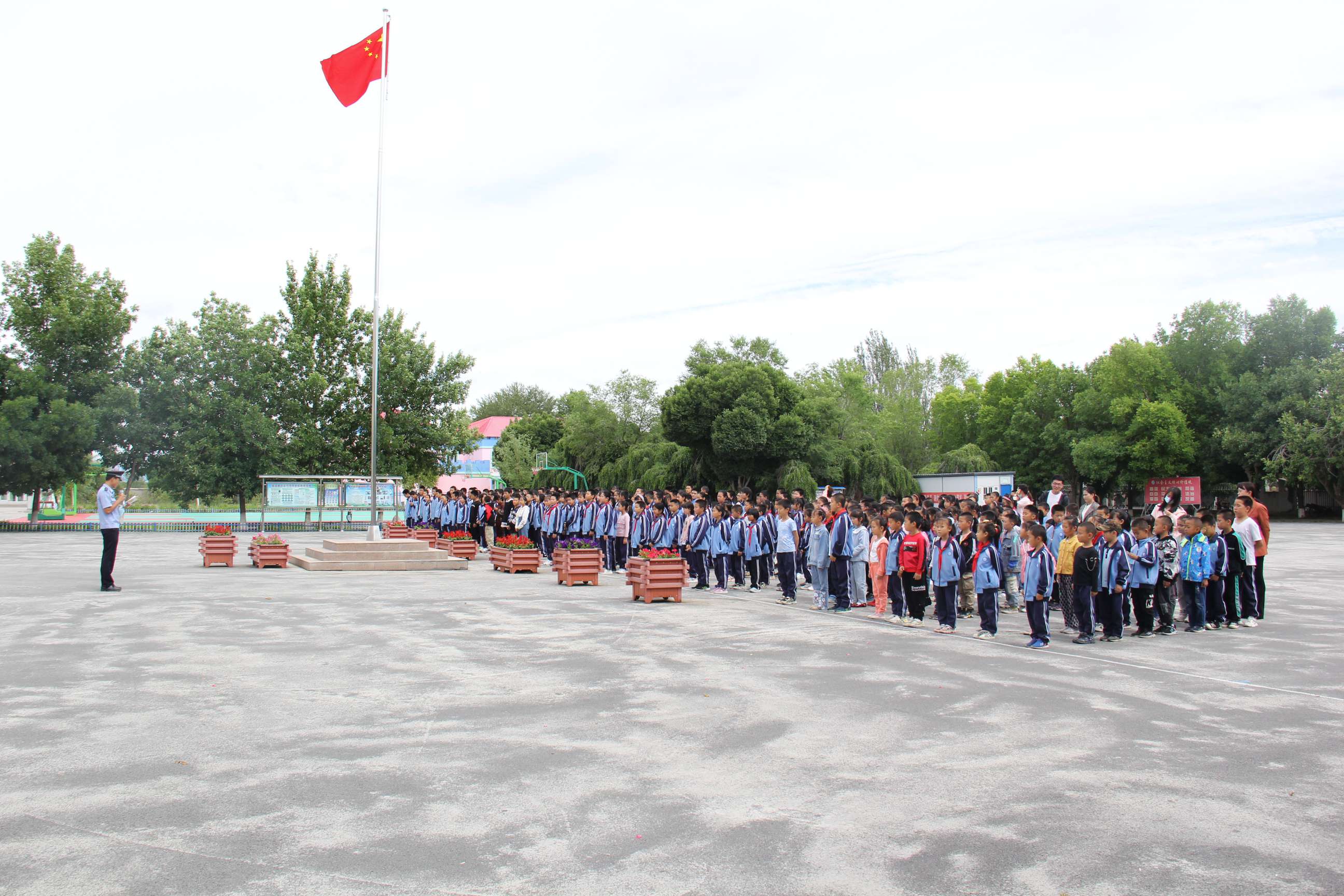 法治3.jpg 法治3.jpg