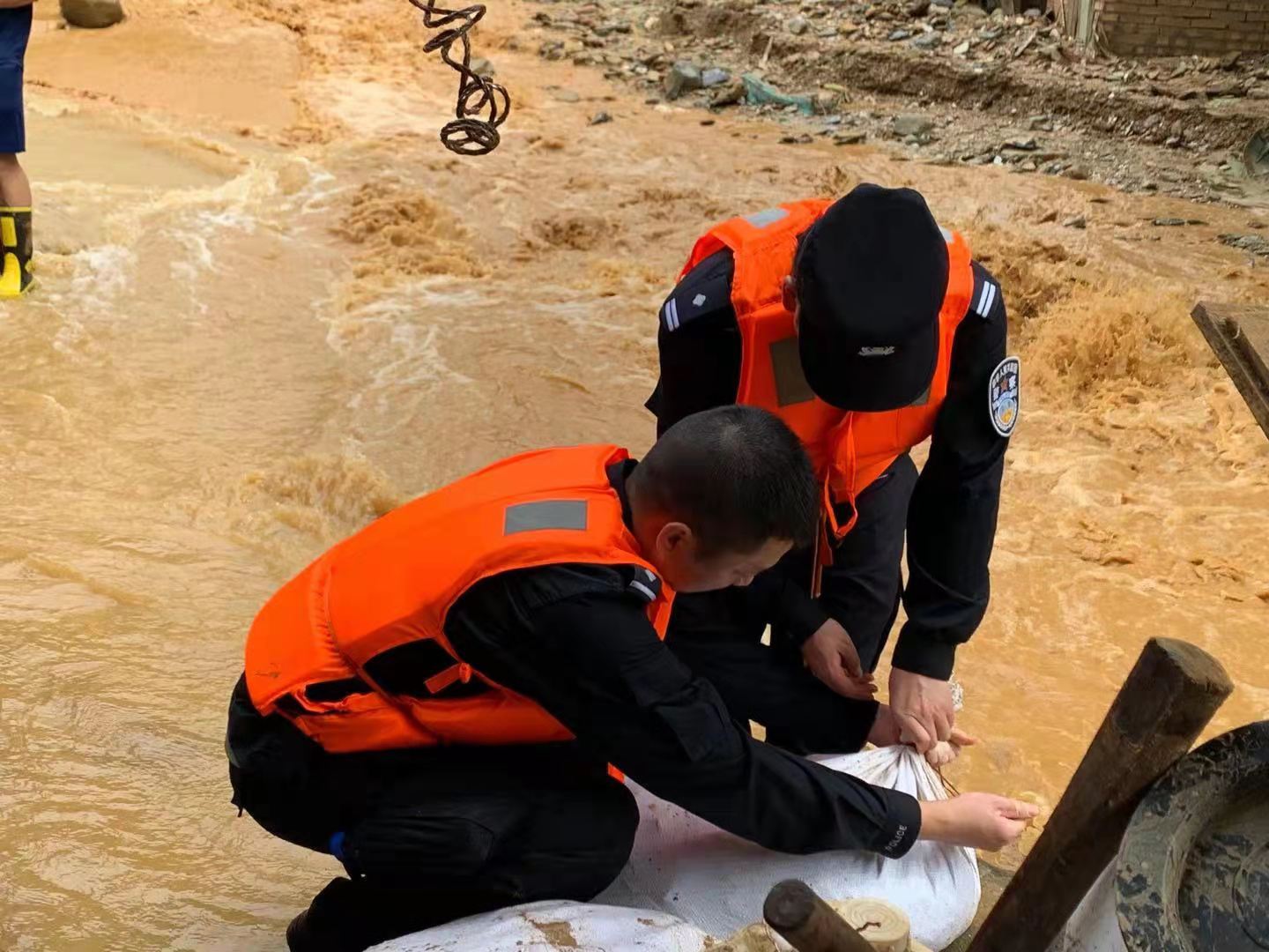 webwxgetmsgimg (6).jpg webwxgetmsgimg (6).jpg