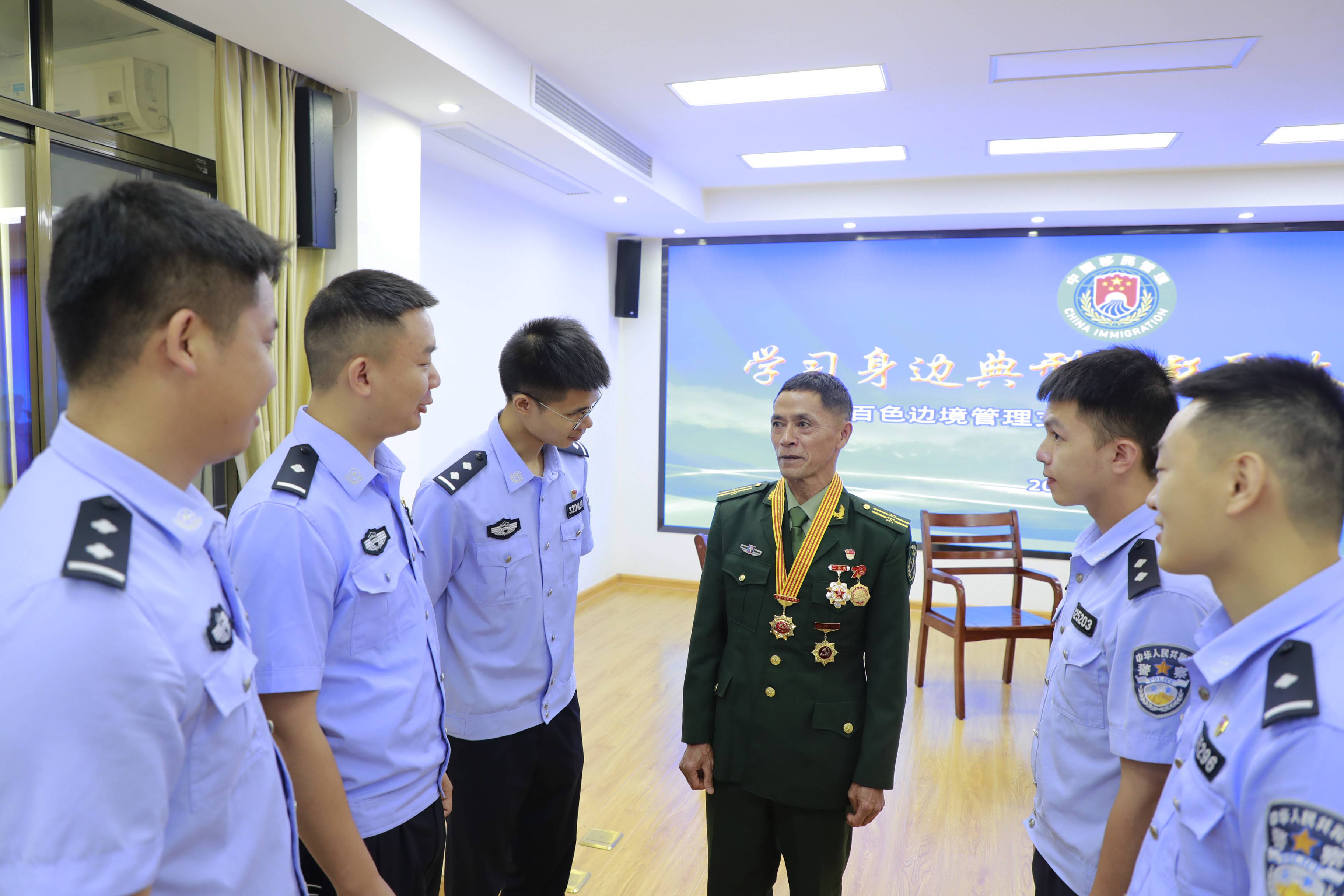 图片3.jpg 图片3.jpg