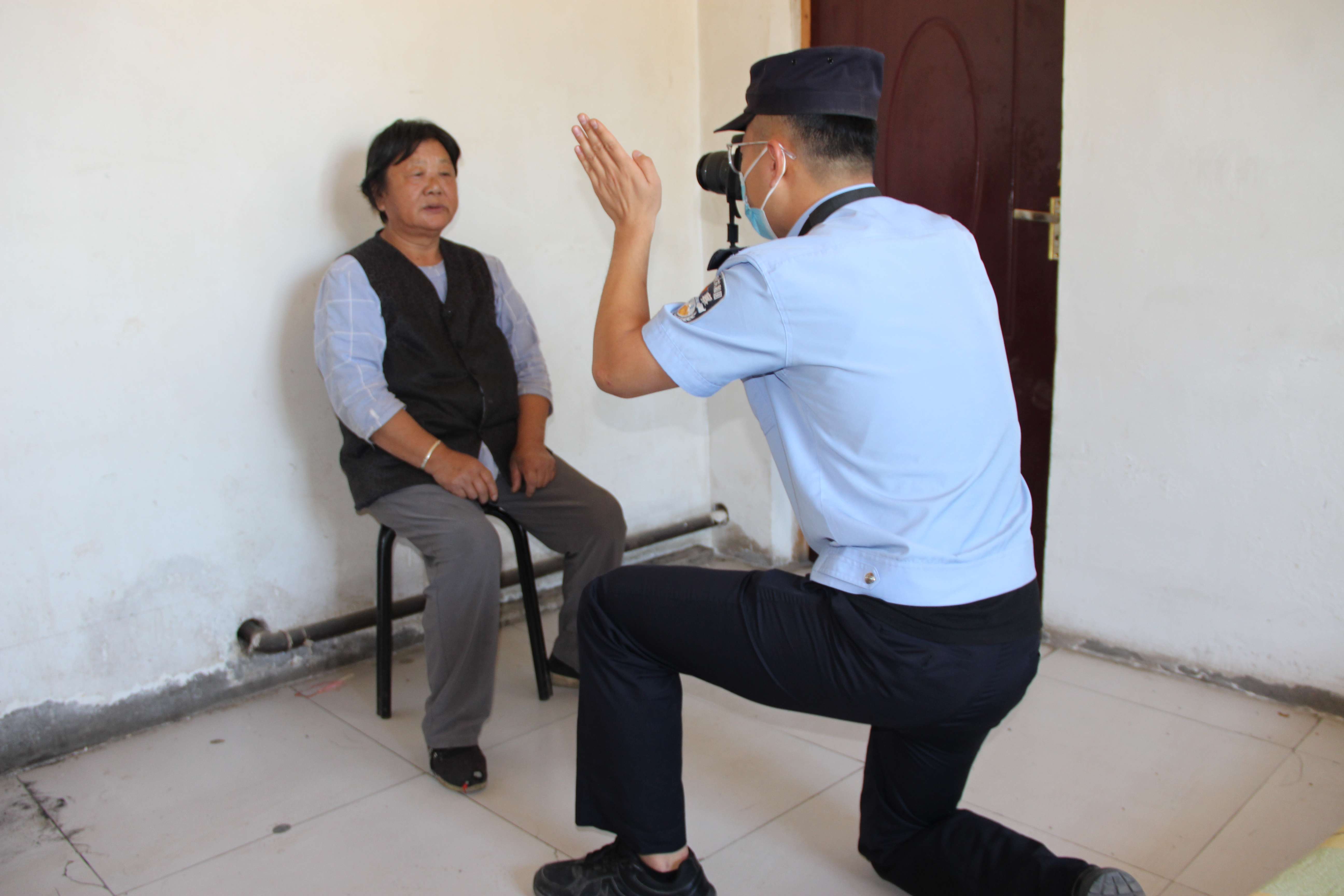 图片1(1).jpg 图片1(1).jpg