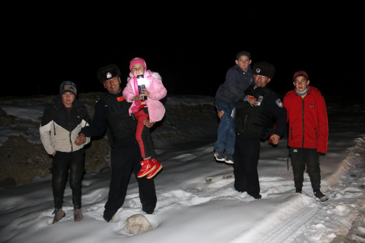 图片2.png 图片2.png