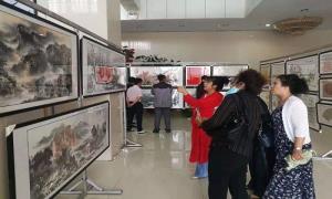 “嫩水欢歌、翰墨飘香”中青年书画家十人联展活动精彩献礼建党百年