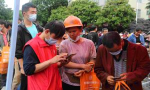 “十户联组”小网格激发基层治理大效能